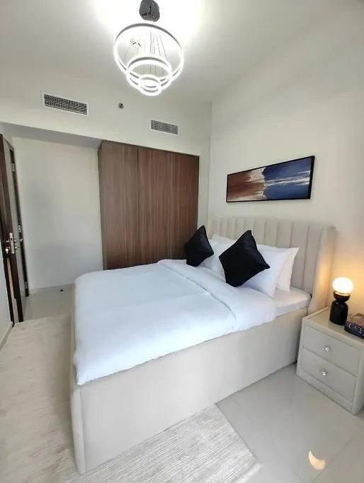 Cozy 2Br Apartment Damac Vera Business Bay Dubai